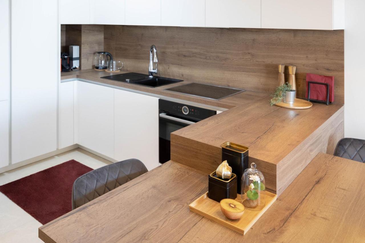 Stylish 2Bdr Apartment- Free Garage Zagreb Bagian luar foto